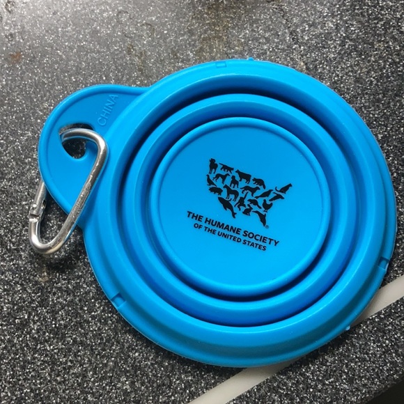 Collapsible dog travel bowl keychain pet - Picture 7 of 17